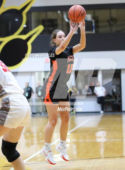 Thumbnail 2 in Amanda-Clearcreek vs. Johnstown-Monroe (OHSAA D5 District Final) photogallery.
