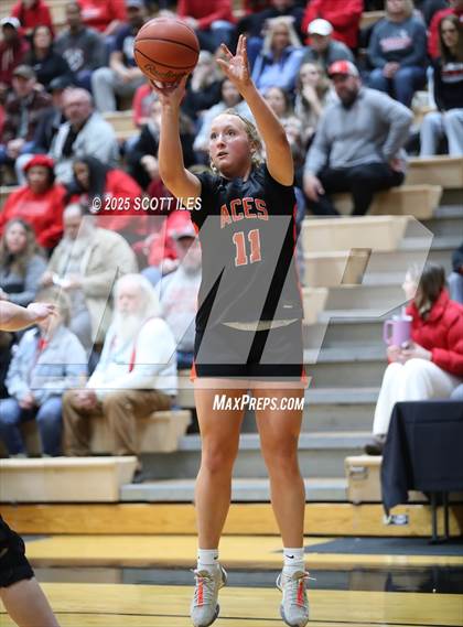 Thumbnail 1 in Amanda-Clearcreek vs. Johnstown-Monroe (OHSAA D5 District Final) photogallery.