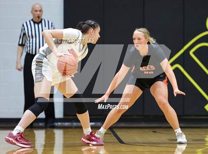 Thumbnail 1 in Amanda-Clearcreek vs. Johnstown-Monroe (OHSAA D5 District Final) photogallery.