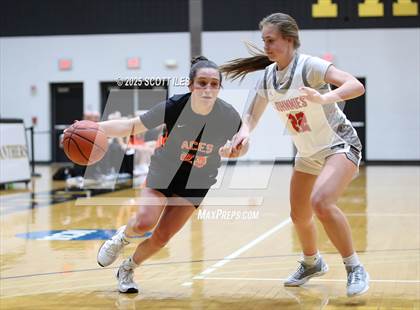 Thumbnail 3 in Amanda-Clearcreek vs. Johnstown-Monroe (OHSAA D5 District Final) photogallery.