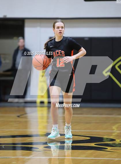 Thumbnail 2 in Amanda-Clearcreek vs. Johnstown-Monroe (OHSAA D5 District Final) photogallery.