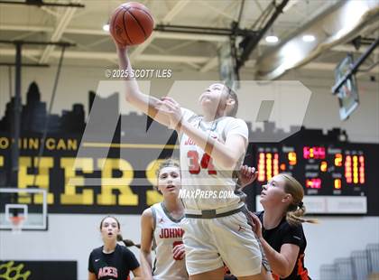 Thumbnail 1 in Amanda-Clearcreek vs. Johnstown-Monroe (OHSAA D5 District Final) photogallery.