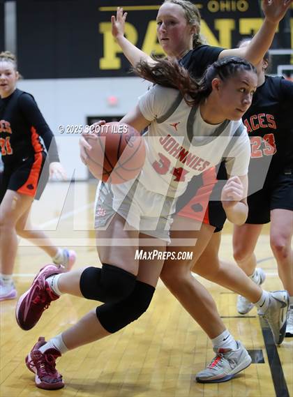 Thumbnail 1 in Amanda-Clearcreek vs. Johnstown-Monroe (OHSAA D5 District Final) photogallery.