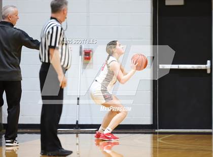 Thumbnail 2 in Amanda-Clearcreek vs. Johnstown-Monroe (OHSAA D5 District Final) photogallery.
