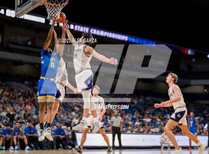 Thumbnail 1 in Boerne vs Washington (UIL 4A Basketball Semifinal) photogallery.