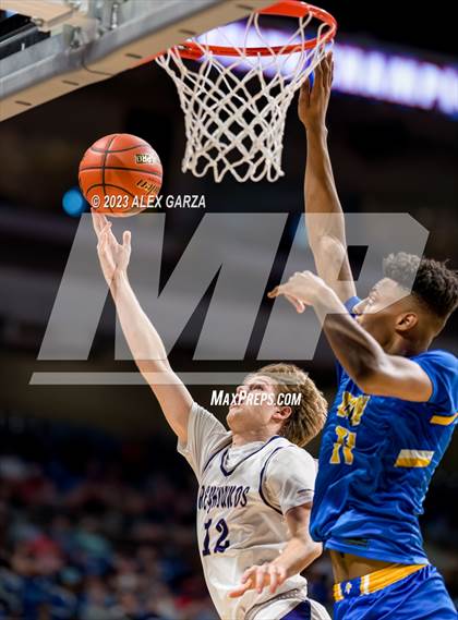 Thumbnail 3 in Boerne vs Washington (UIL 4A Basketball Semifinal) photogallery.