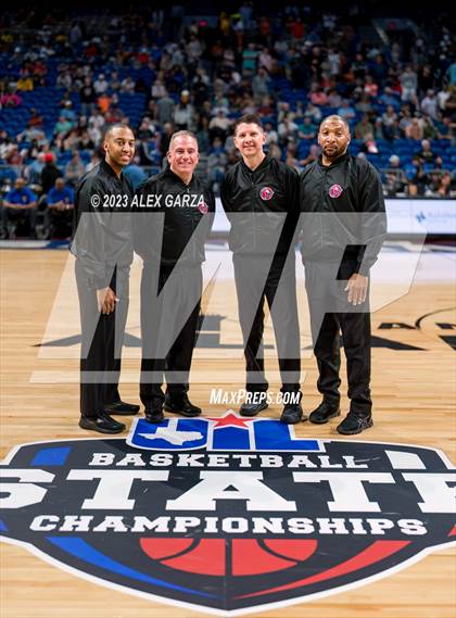 Thumbnail 1 in Boerne vs Washington (UIL 4A Basketball Semifinal) photogallery.