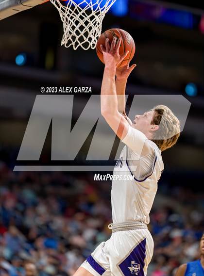 Thumbnail 3 in Boerne vs Washington (UIL 4A Basketball Semifinal) photogallery.
