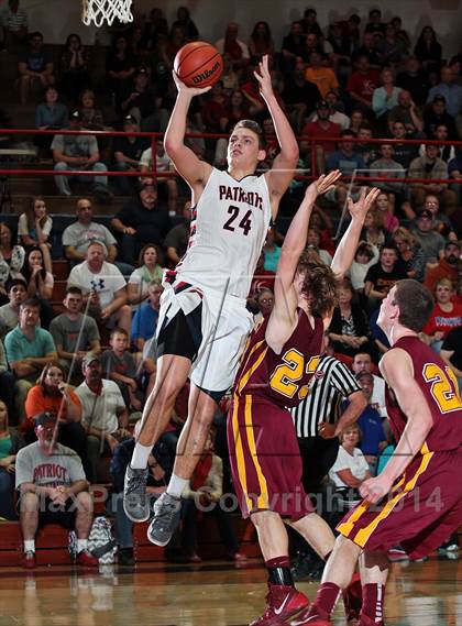 Thumbnail 3 in Science Hill @  Jefferson County (TSSAA 3A Regional Playoff) photogallery.