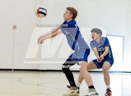 Thumbnail 2 in Riverdale Ridge vs. Cherry Creek photogallery.