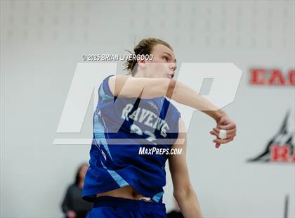 Thumbnail 2 in Riverdale Ridge vs. Cherry Creek photogallery.