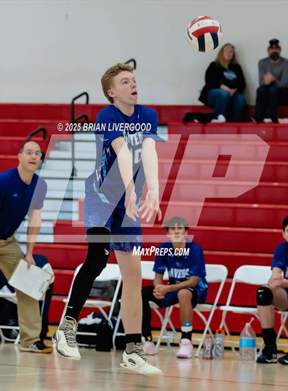 Thumbnail 1 in Riverdale Ridge vs. Cherry Creek photogallery.