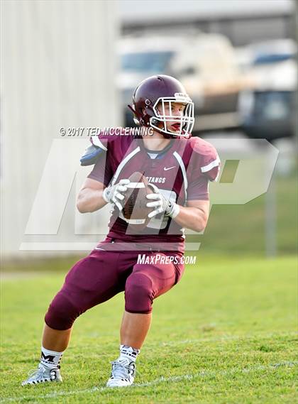 Thumbnail 3 in Mayflower @ Perryville photogallery.