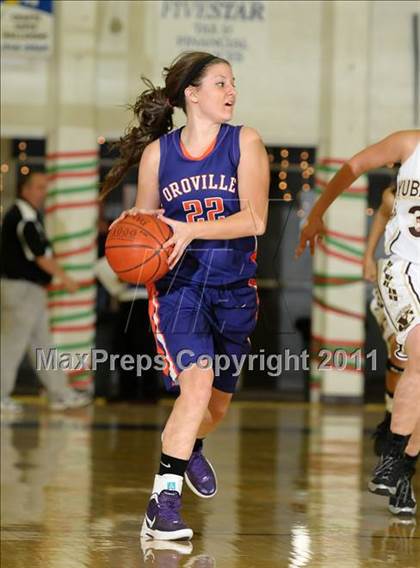 Thumbnail 3 in Oroville vs. Yuba City (Lady Bulldog Holiday Classic) photogallery.