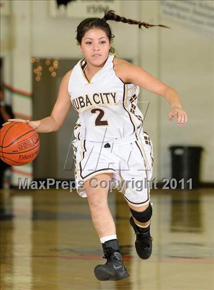 Thumbnail 2 in Oroville vs. Yuba City (Lady Bulldog Holiday Classic) photogallery.