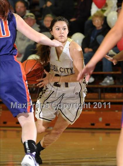 Thumbnail 1 in Oroville vs. Yuba City (Lady Bulldog Holiday Classic) photogallery.