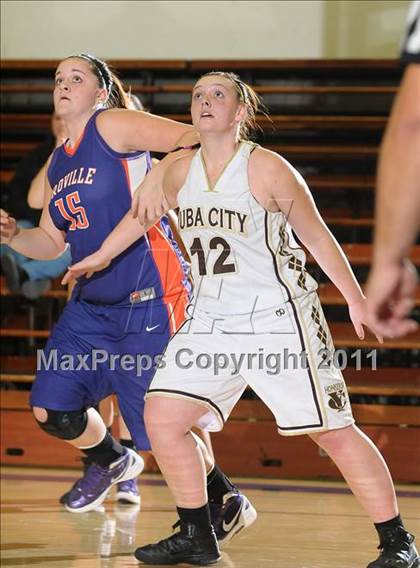 Thumbnail 1 in Oroville vs. Yuba City (Lady Bulldog Holiday Classic) photogallery.