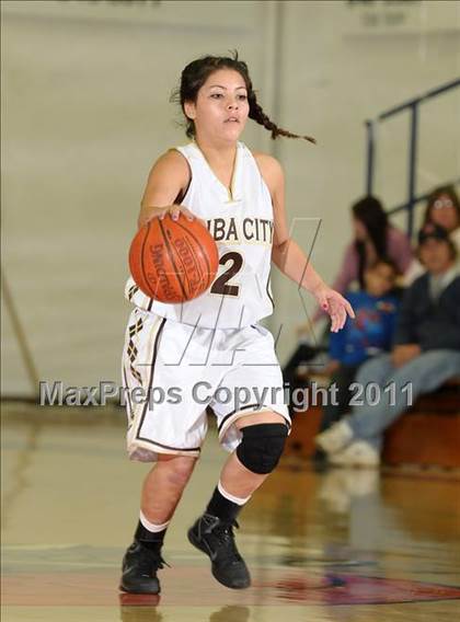 Thumbnail 3 in Oroville vs. Yuba City (Lady Bulldog Holiday Classic) photogallery.