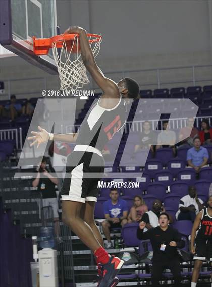 Thumbnail 1 in  Putnam Science Academy vs. St.Anthony (City of Palms Classic) photogallery.