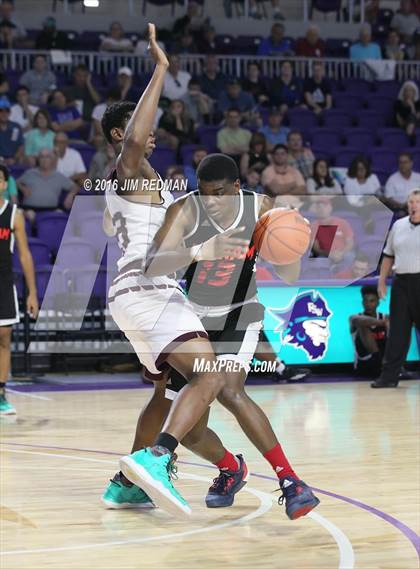 Thumbnail 3 in  Putnam Science Academy vs. St.Anthony (City of Palms Classic) photogallery.