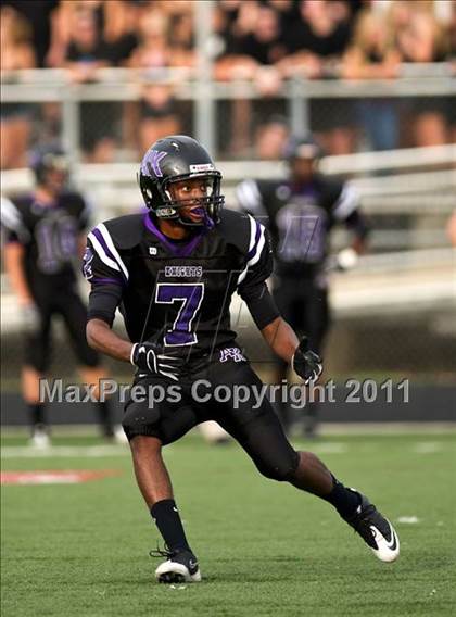 Thumbnail 2 in Ardrey Kell vs. Marvin Ridge photogallery.