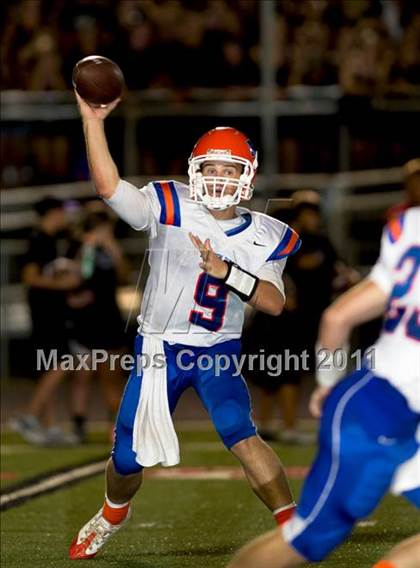 Thumbnail 2 in Ardrey Kell vs. Marvin Ridge photogallery.