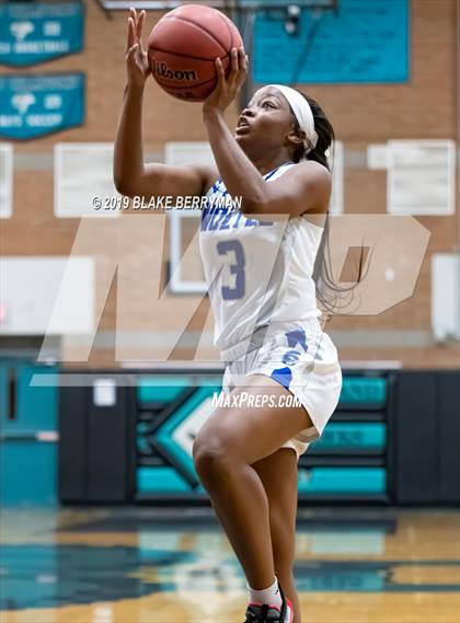 Thumbnail 1 in Chaparral vs. Chandler photogallery.