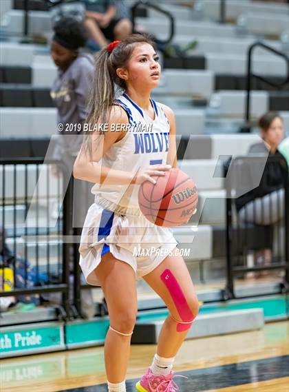 Thumbnail 2 in Chaparral vs. Chandler photogallery.