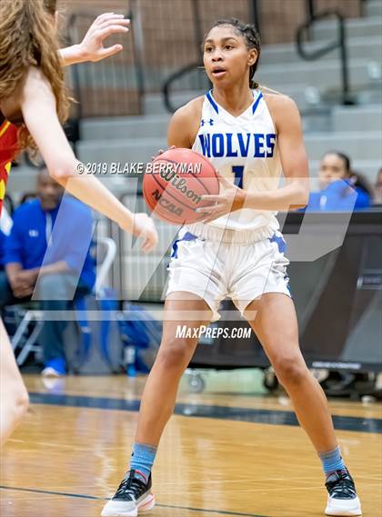Thumbnail 1 in Chaparral vs. Chandler photogallery.