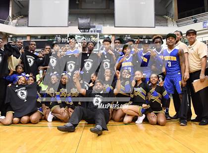 Thumbnail 1 in Morgan Park vs. Simeon (CPHSAA Final) photogallery.
