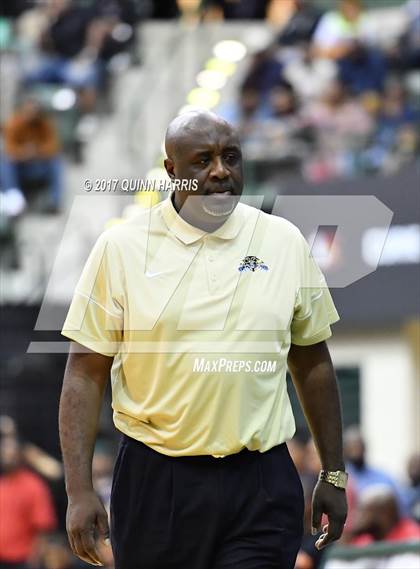 Thumbnail 2 in Morgan Park vs. Simeon (CPHSAA Final) photogallery.