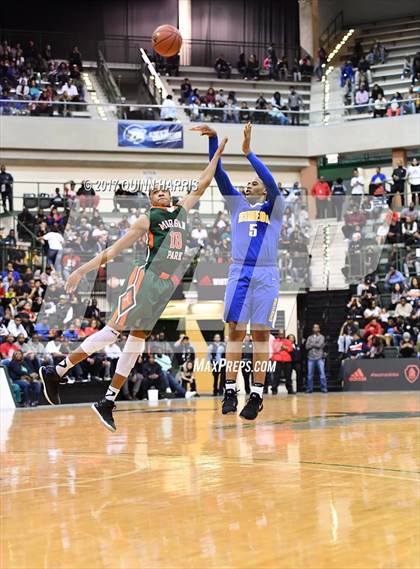 Thumbnail 2 in Morgan Park vs. Simeon (CPHSAA Final) photogallery.
