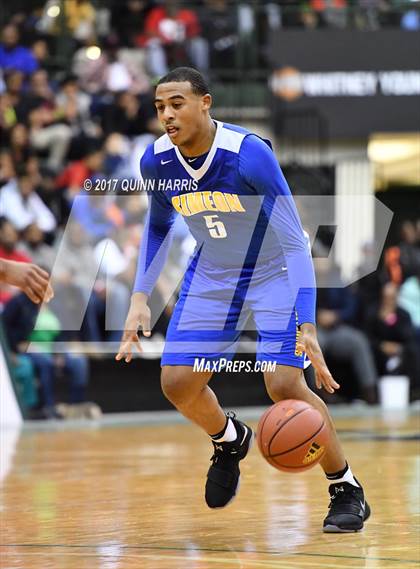 Thumbnail 3 in Morgan Park vs. Simeon (CPHSAA Final) photogallery.