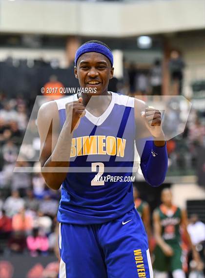 Thumbnail 3 in Morgan Park vs. Simeon (CPHSAA Final) photogallery.