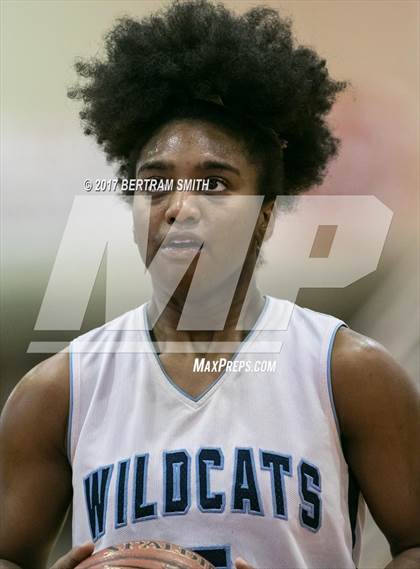 Thumbnail 1 in Fredonia @ Depew (Section 6 Class B Semifinal) photogallery.