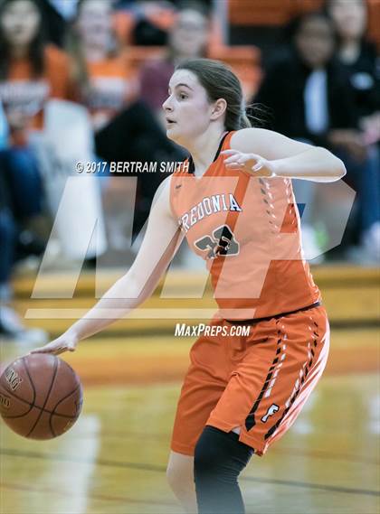 Thumbnail 3 in Fredonia @ Depew (Section 6 Class B Semifinal) photogallery.