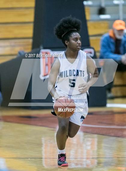 Thumbnail 3 in Fredonia @ Depew (Section 6 Class B Semifinal) photogallery.