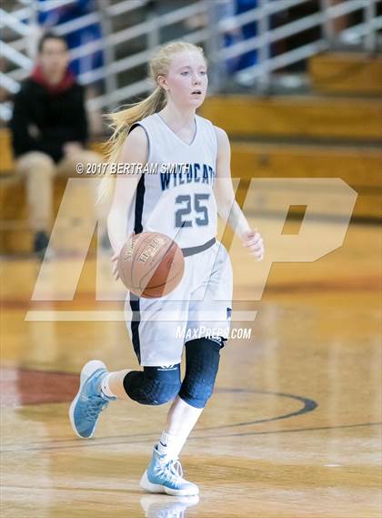 Thumbnail 1 in Fredonia @ Depew (Section 6 Class B Semifinal) photogallery.