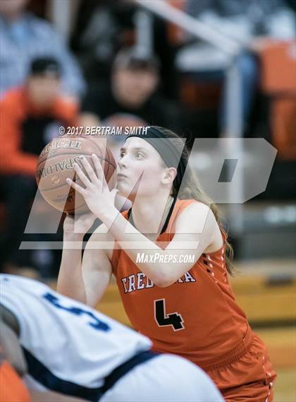Thumbnail 2 in Fredonia @ Depew (Section 6 Class B Semifinal) photogallery.