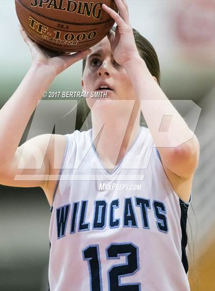 Thumbnail 1 in Fredonia @ Depew (Section 6 Class B Semifinal) photogallery.