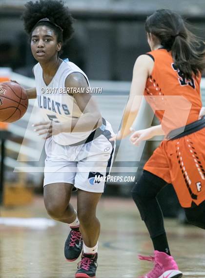 Thumbnail 2 in Fredonia @ Depew (Section 6 Class B Semifinal) photogallery.