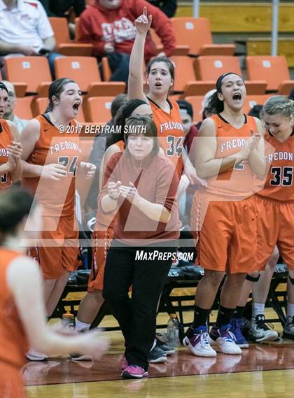 Thumbnail 2 in Fredonia @ Depew (Section 6 Class B Semifinal) photogallery.