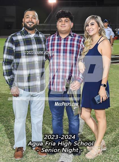 Thumbnail 1 in Agua Fria (Senior Night) photogallery.