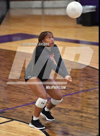 Thumbnail 2 in Tyler Legacy @ Hallsville photogallery.