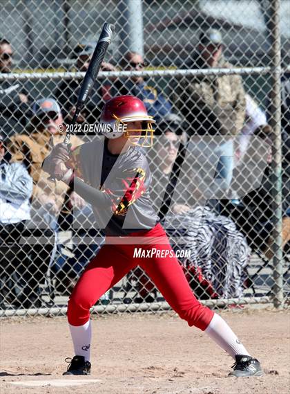 Thumbnail 2 in Escalon vs. Oakdale photogallery.