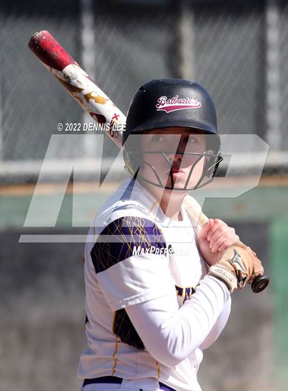 Thumbnail 2 in Escalon vs. Oakdale photogallery.
