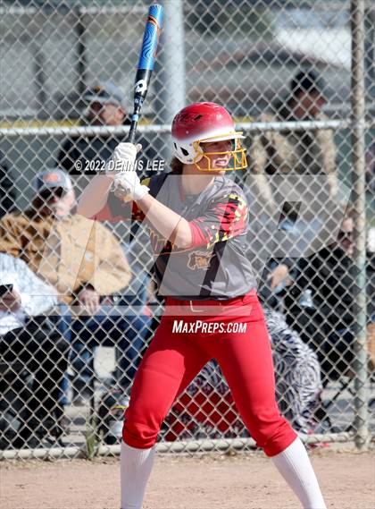 Thumbnail 3 in Escalon vs. Oakdale photogallery.