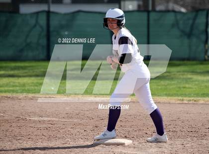 Thumbnail 1 in Escalon vs. Oakdale photogallery.