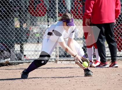 Thumbnail 3 in Escalon vs. Oakdale photogallery.