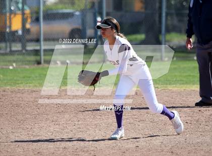 Thumbnail 3 in Escalon vs. Oakdale photogallery.